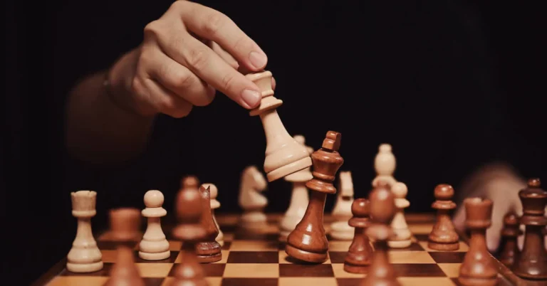 Chess board negotiation tactics by Oben Desmond